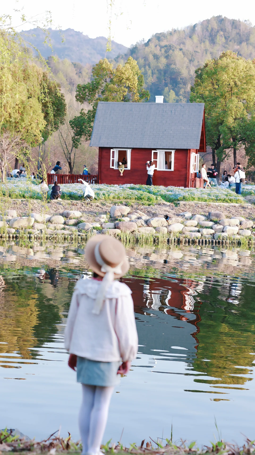 📍灵湖｜小木屋