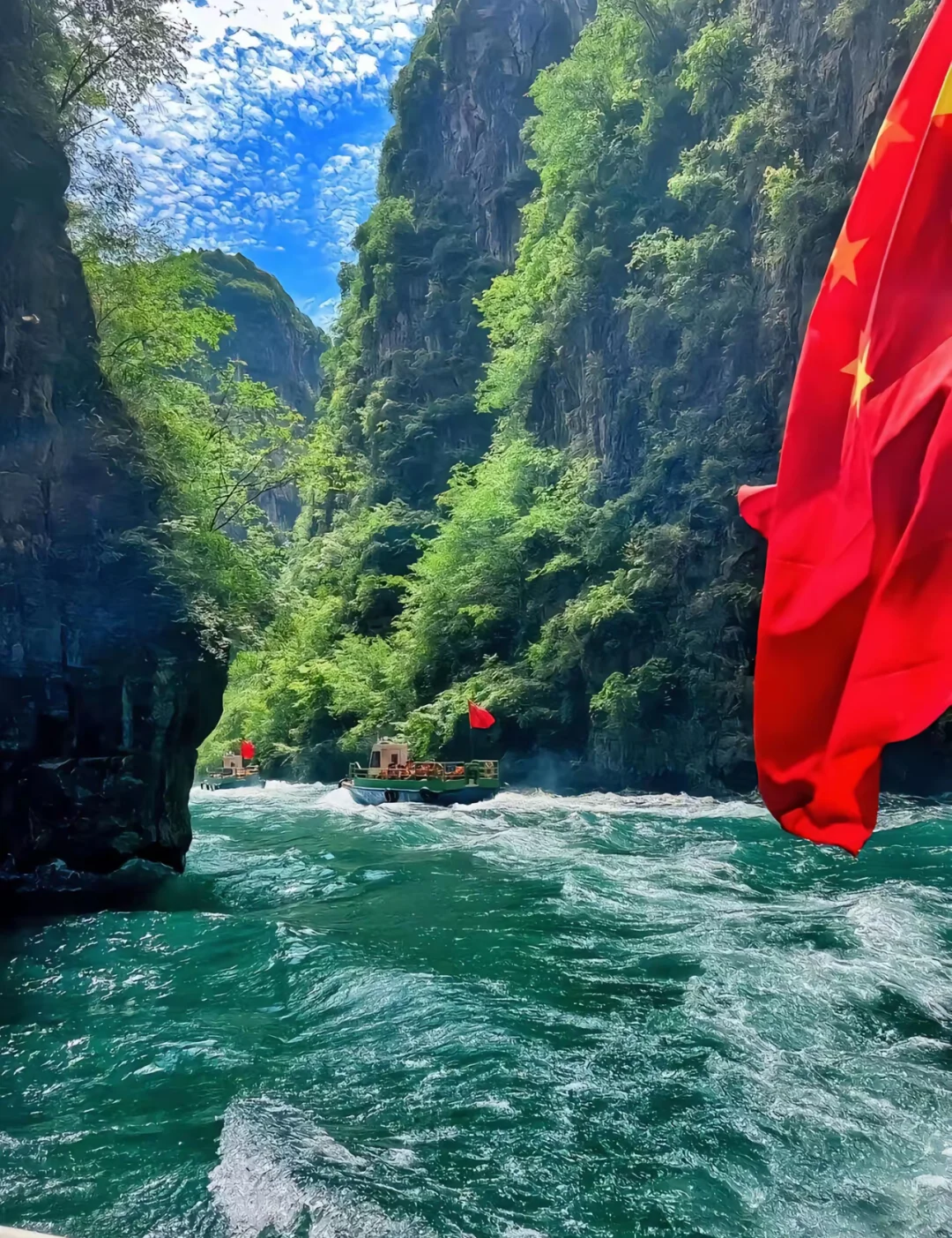 🌄【探秘八泉峡】绝美秘境，你绝对不能错过！