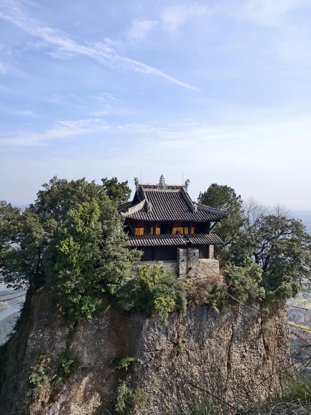 绵阳周边最容易等顶的一座大山