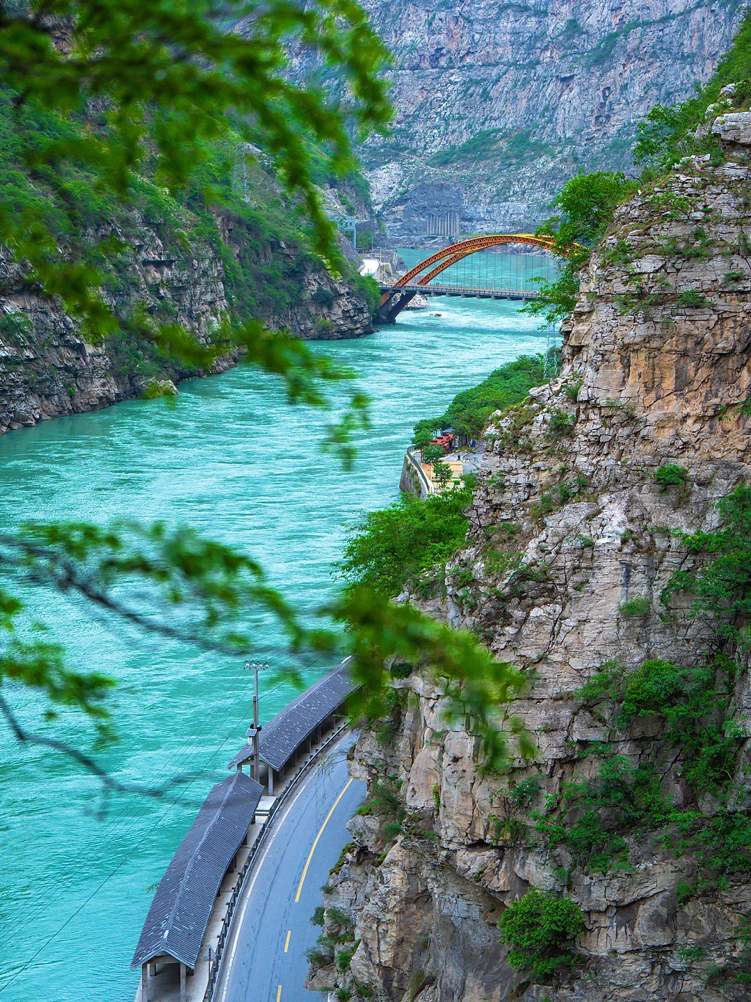 被《国家地理》评为十大最美峡谷！有多绝