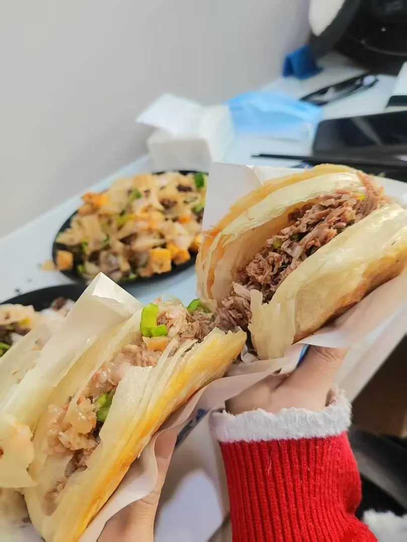 女大学生游小众旅游地之——榆林！！