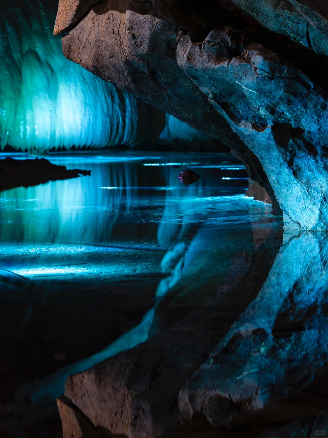 杭州隐藏在喀斯特地貌山谷中的地下河乐园🛶