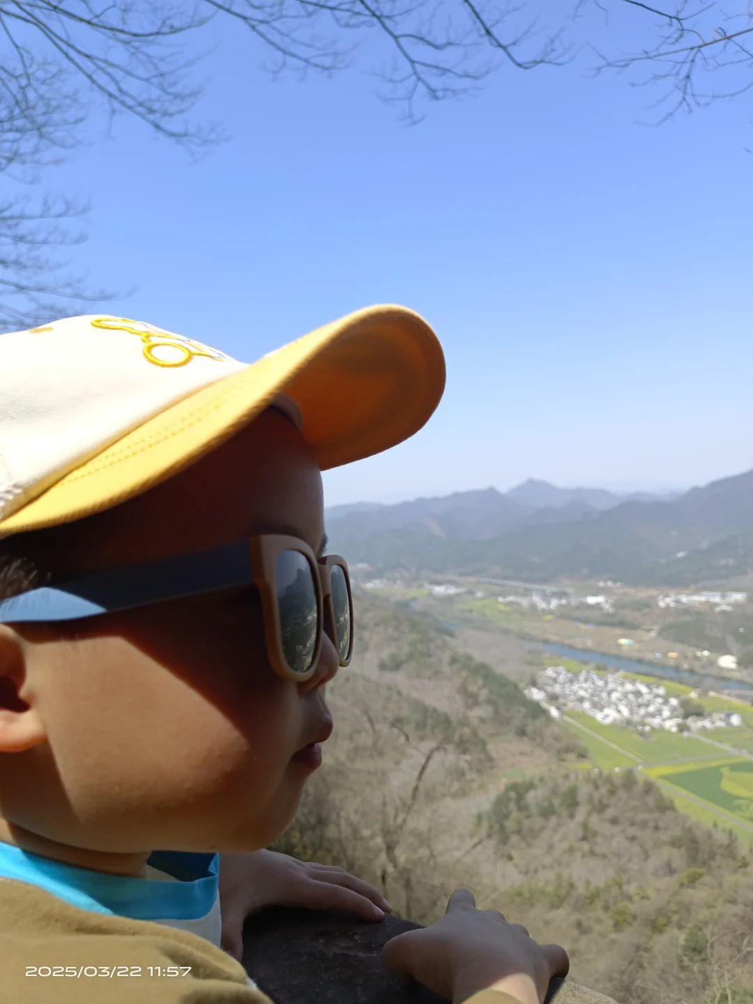 一家三口游玩齐云山详细攻略