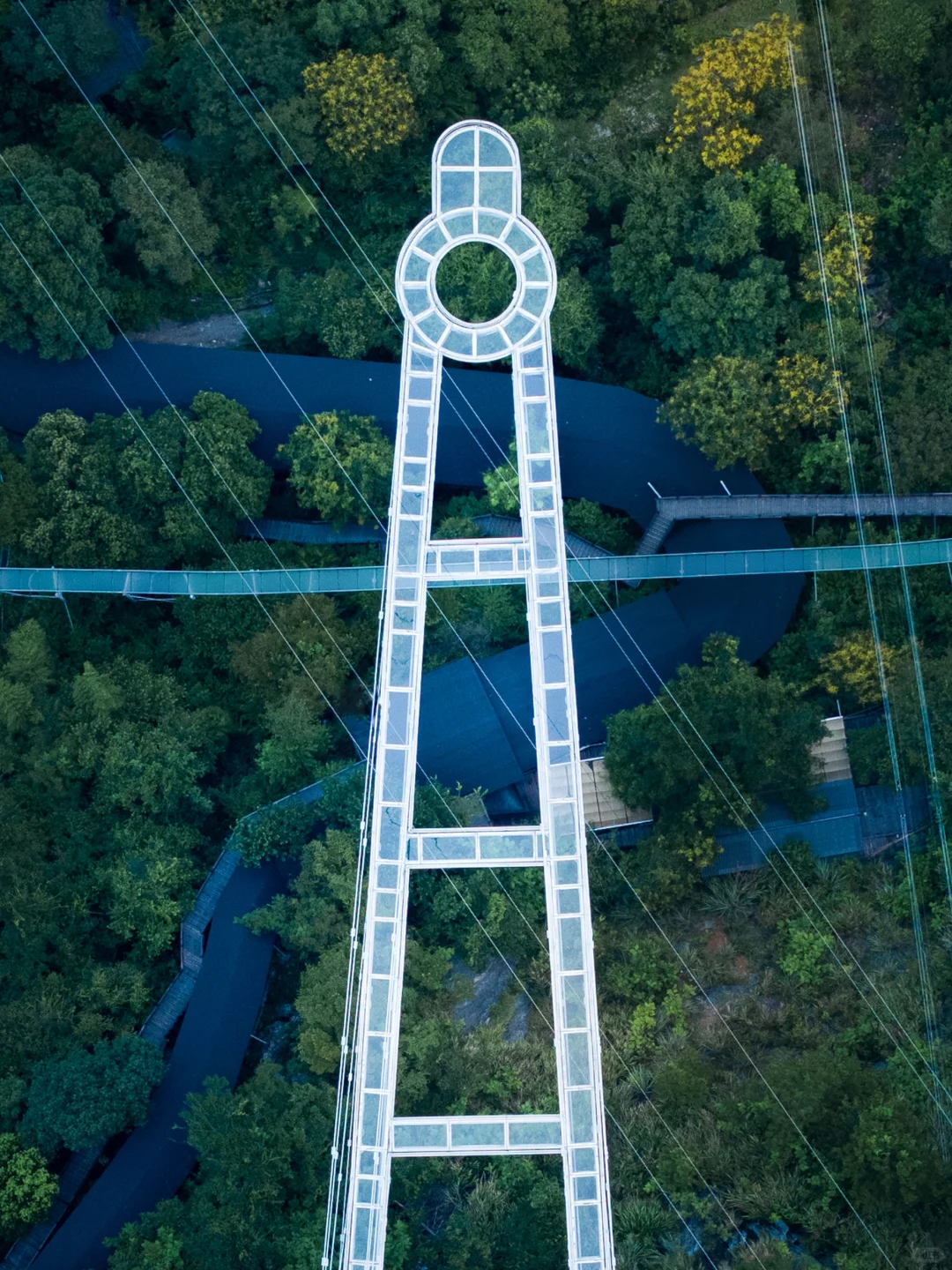 杭州隐藏在喀斯特地貌山谷中的地下河乐园🛶