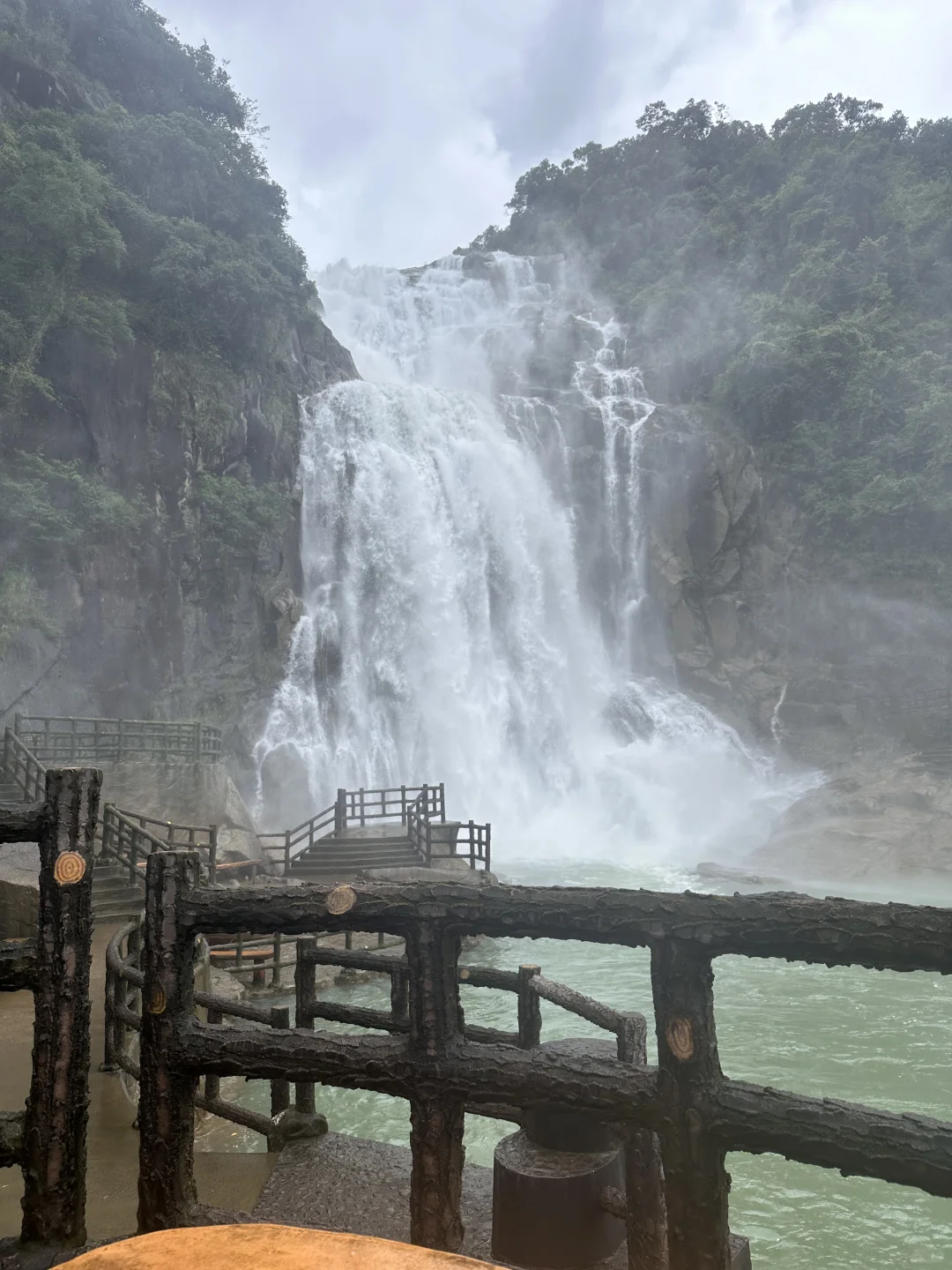 粤东第一瀑布｜龙归寨