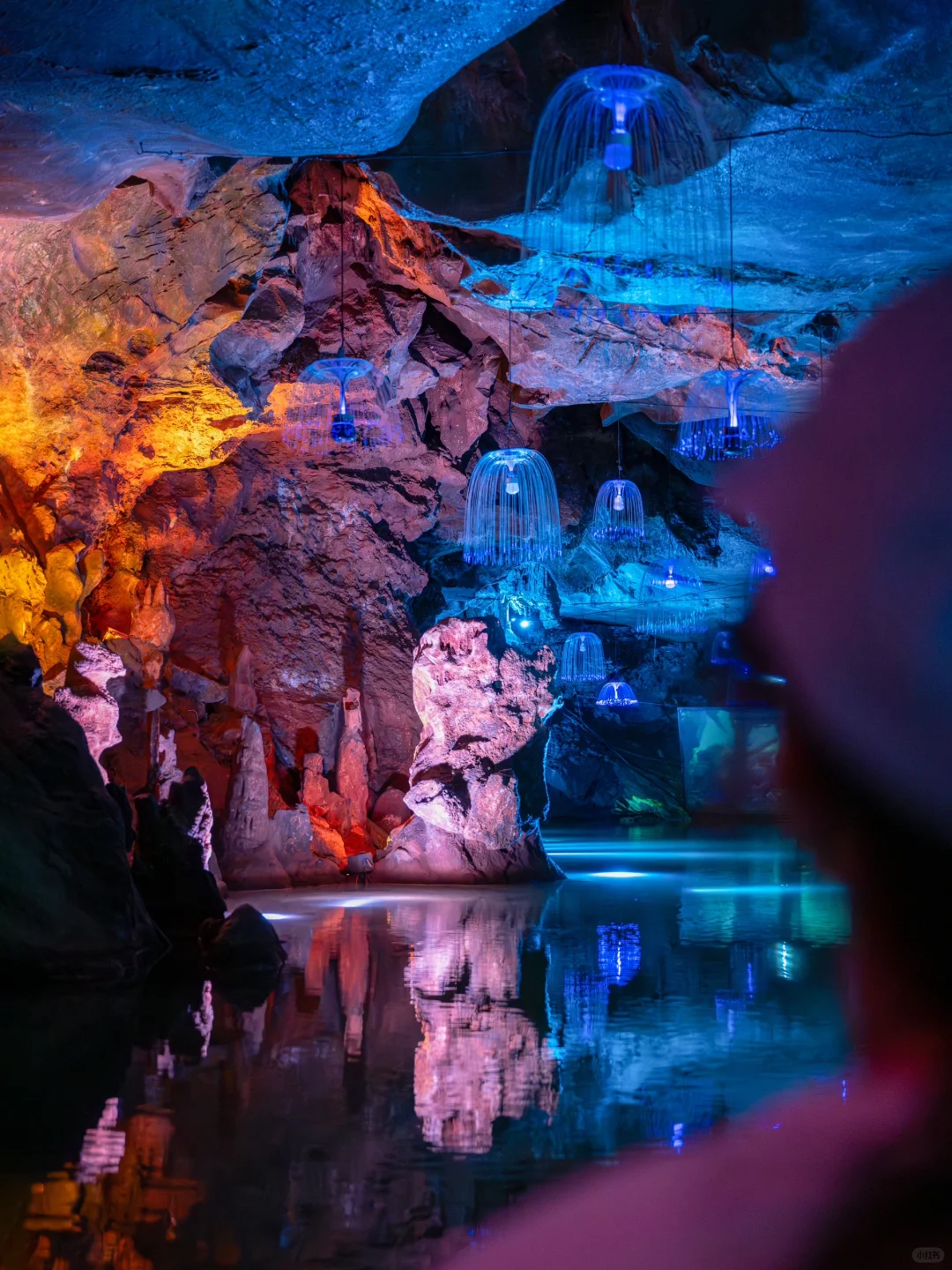 杭州隐藏在喀斯特地貌山谷中的地下河乐园🛶