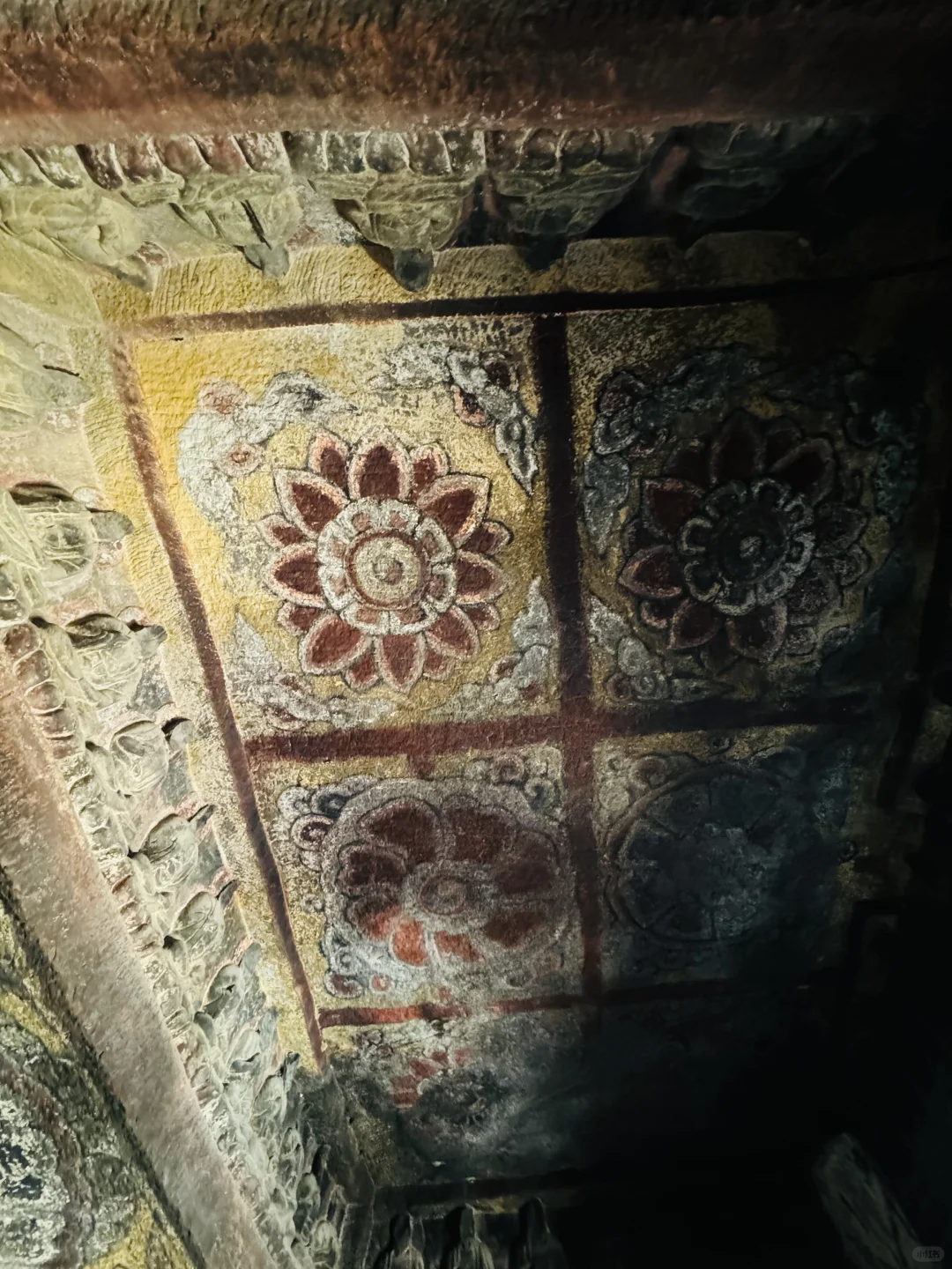 响堂山石窟一日