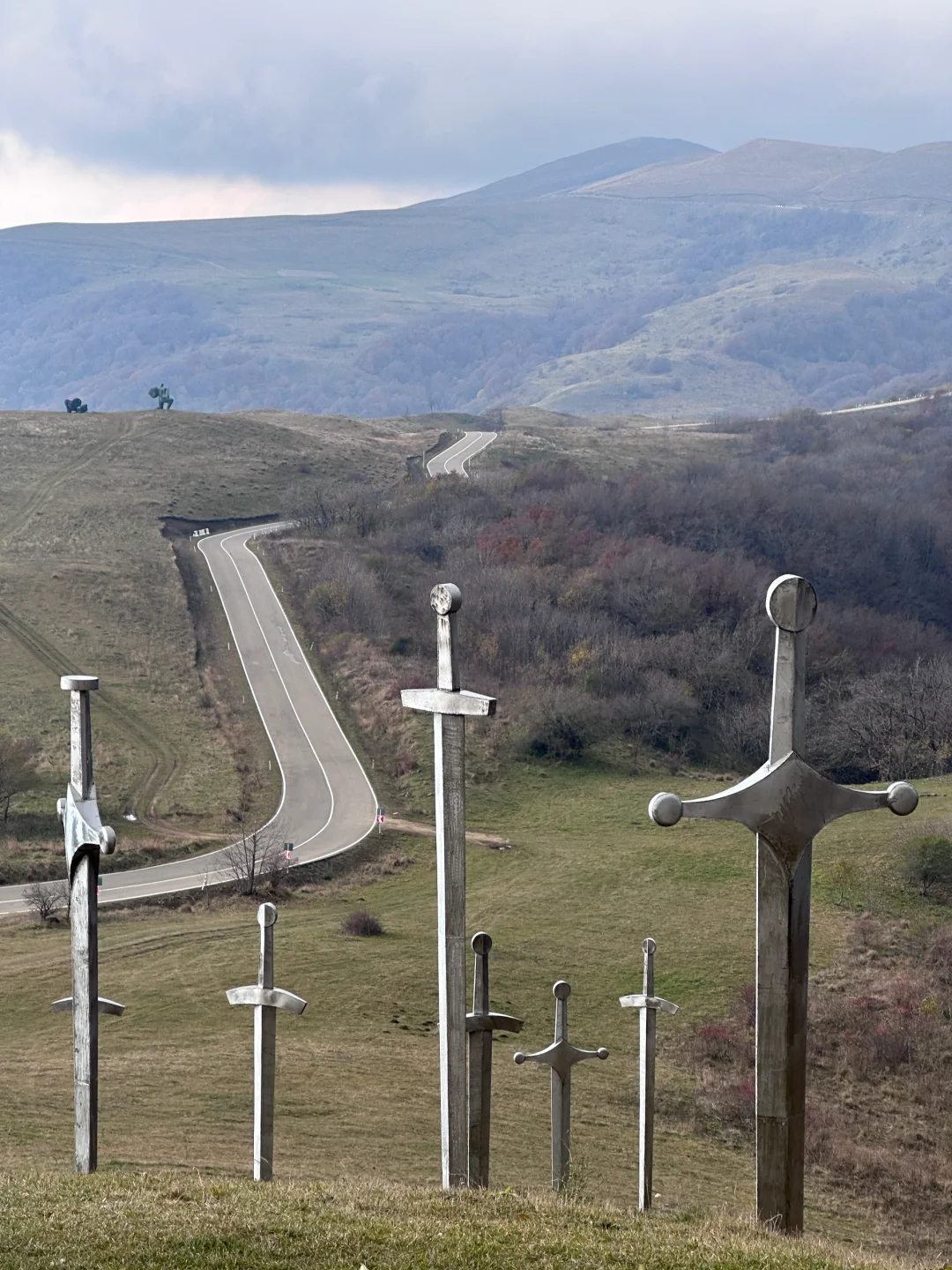 第比利斯圣剑山🗡️