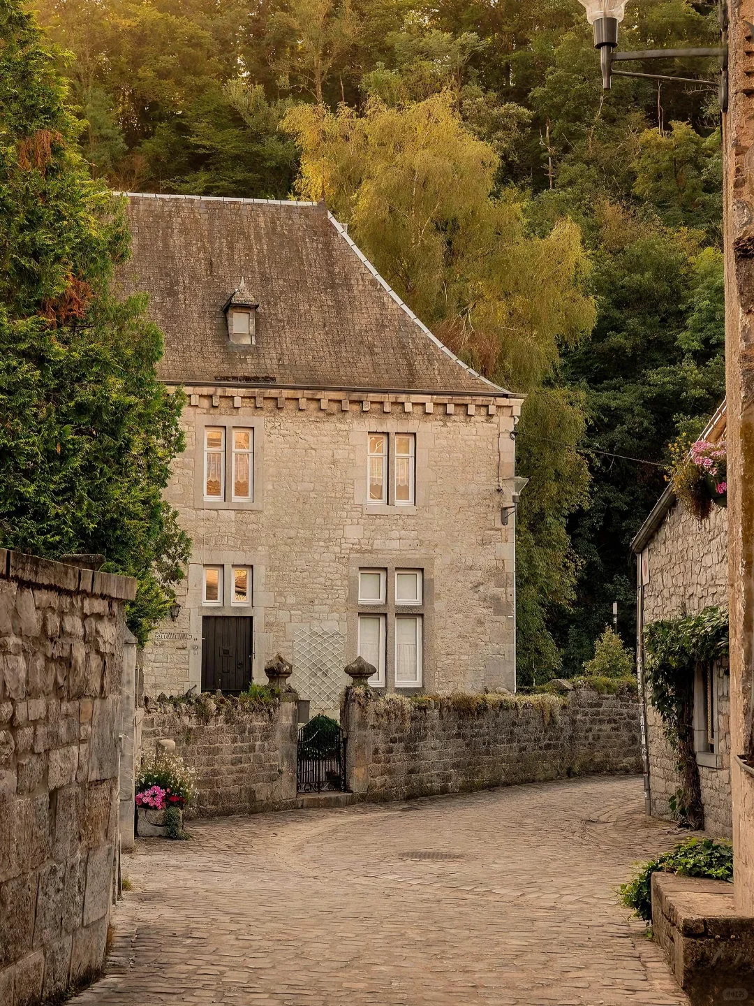 比利时真的不缺漂亮小镇💐Durbuy太美了！