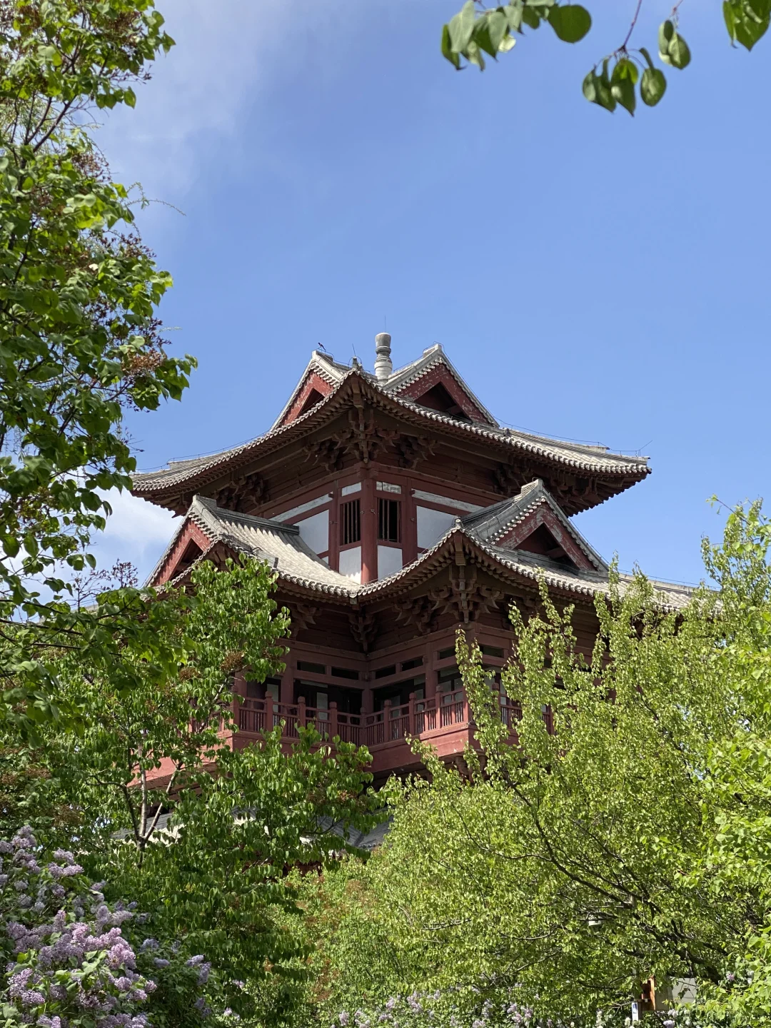 正月登文昌，万