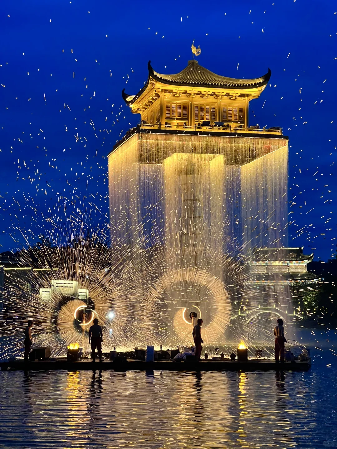 这才live图的意义😭满船清梦压星河