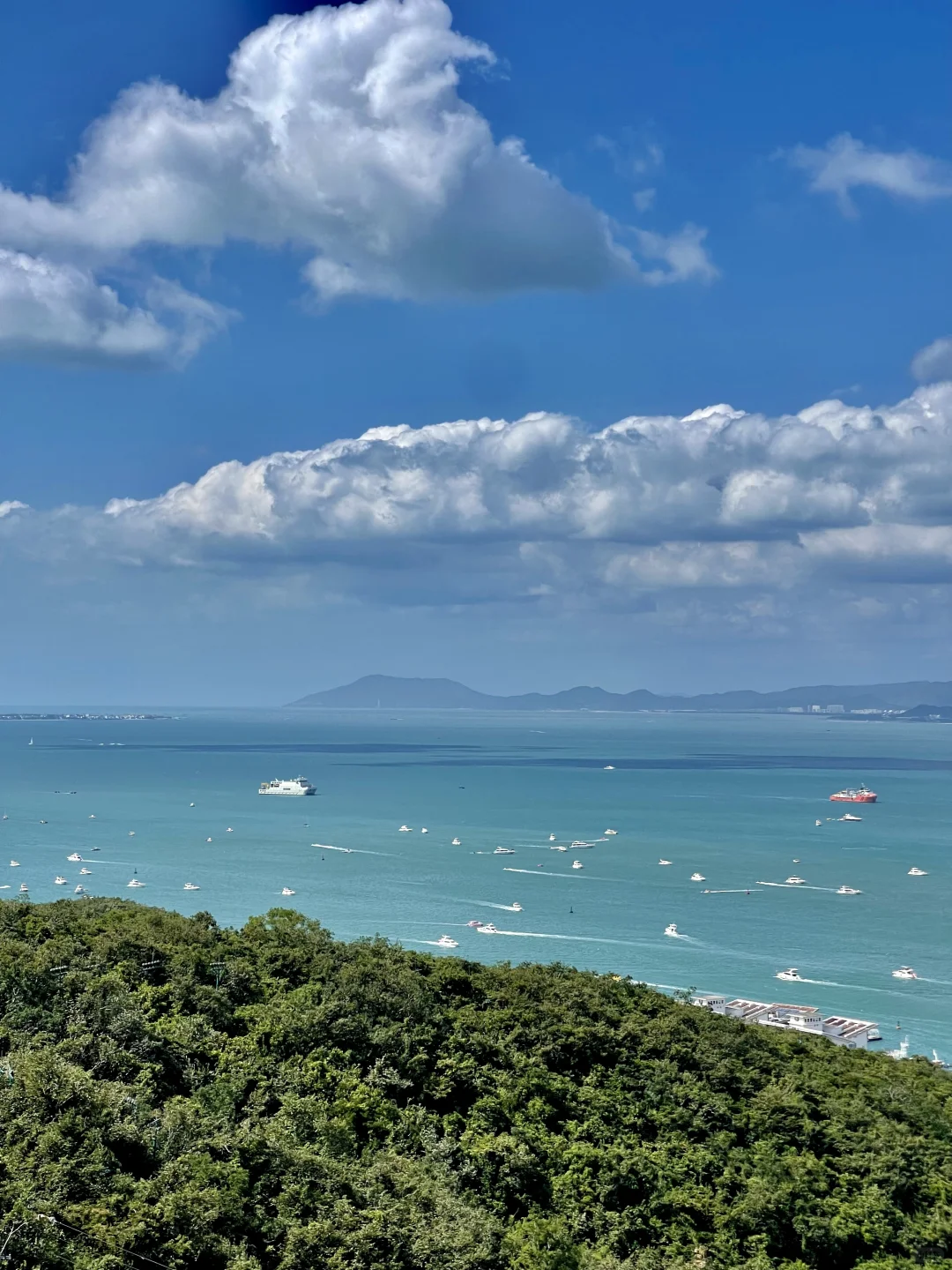 在三亚鹿回头，换一个角度看大海～