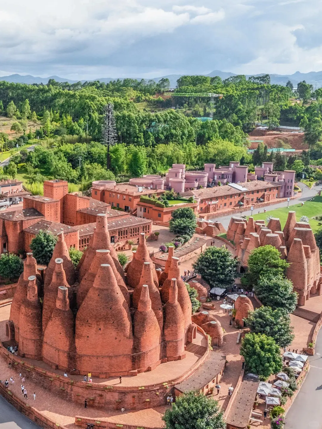 五一反向旅游!我找到了国内唯一的粉红沙滩