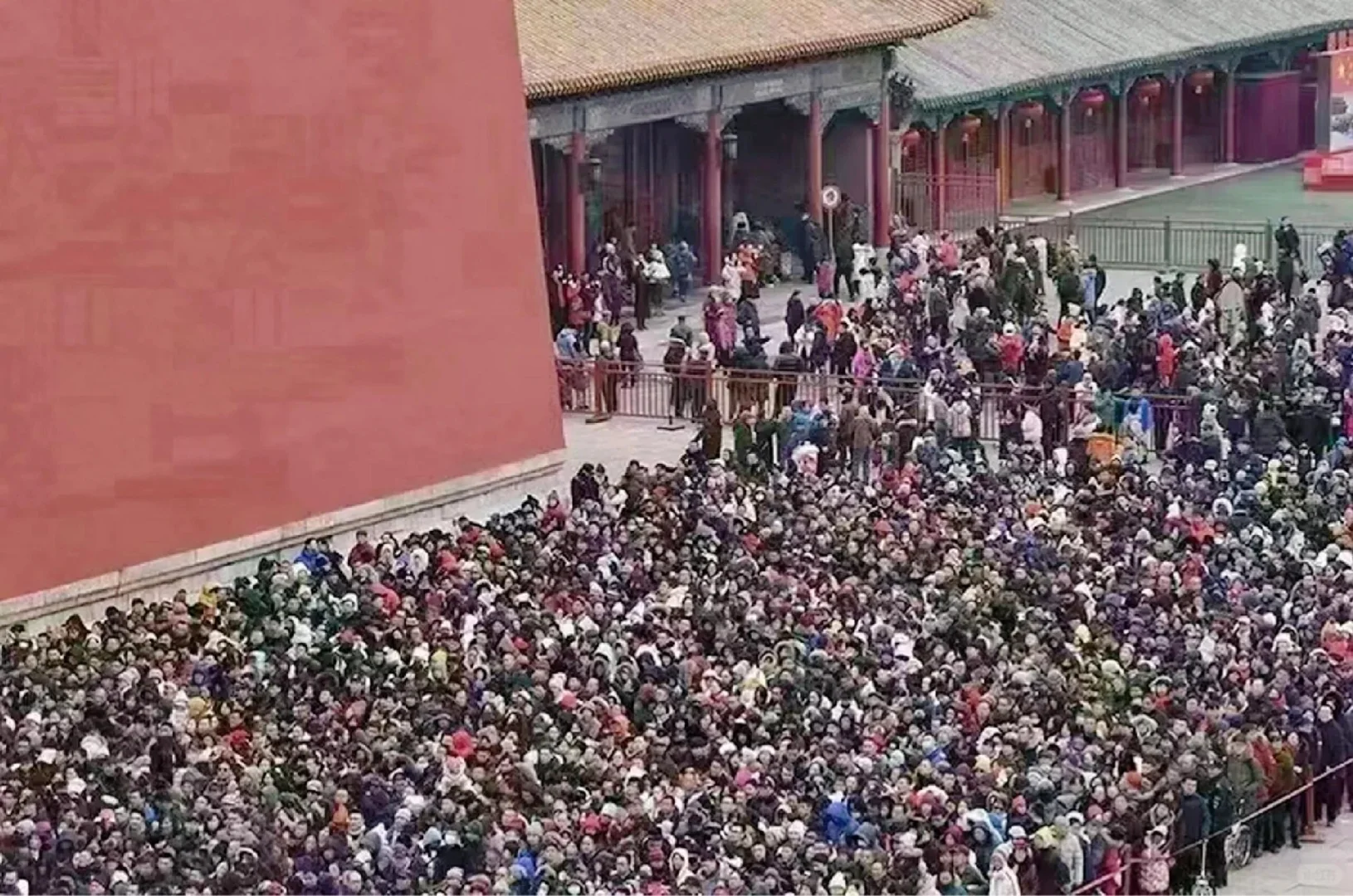 📍3.23北京已回，真的要被挤奔溃了😭