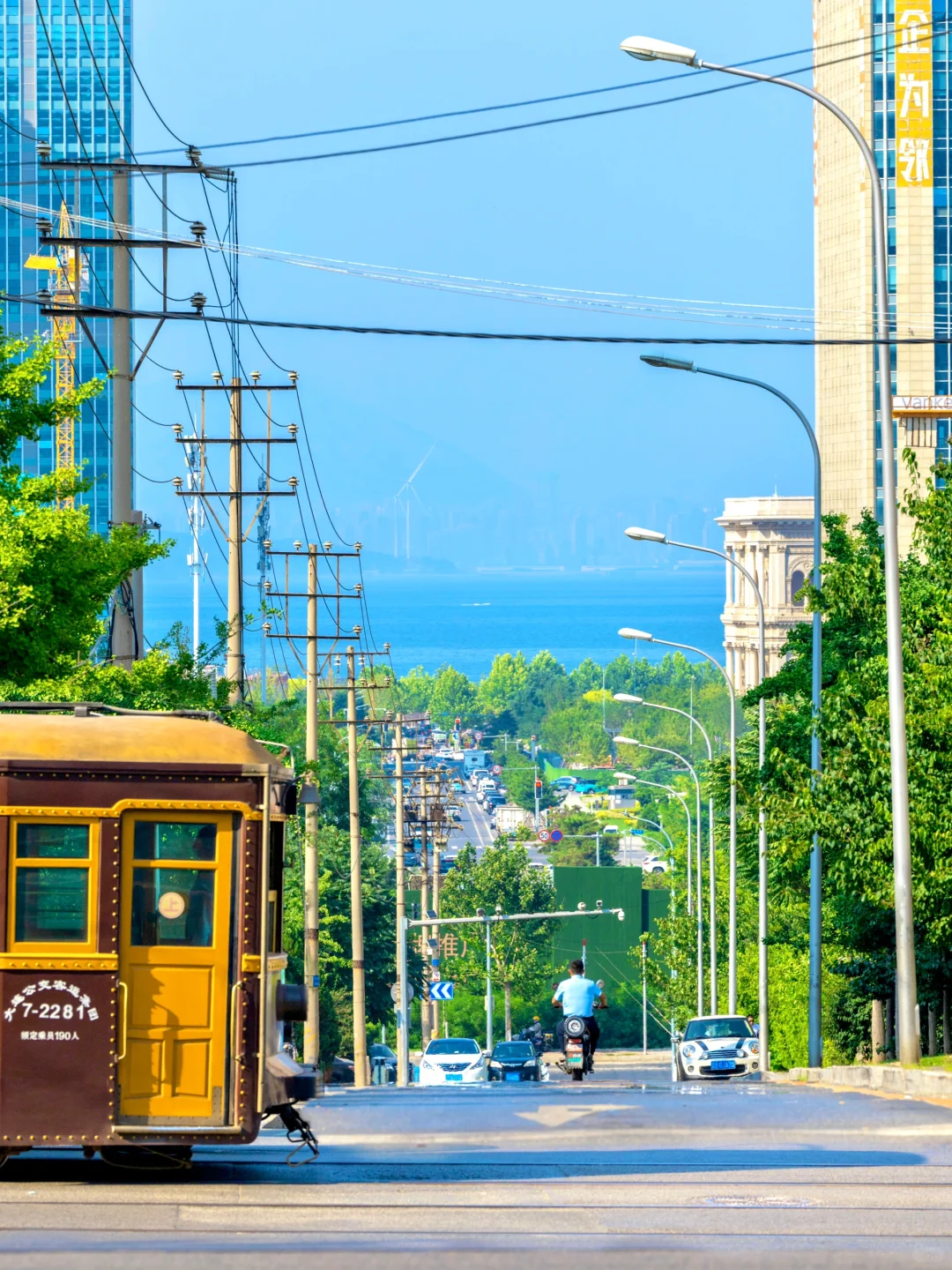 “以为威海已经很美了，直到我去了大连…...”