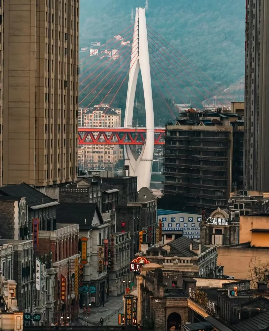 3D魔幻山城｜重庆旅行必做的10件浪漫小事