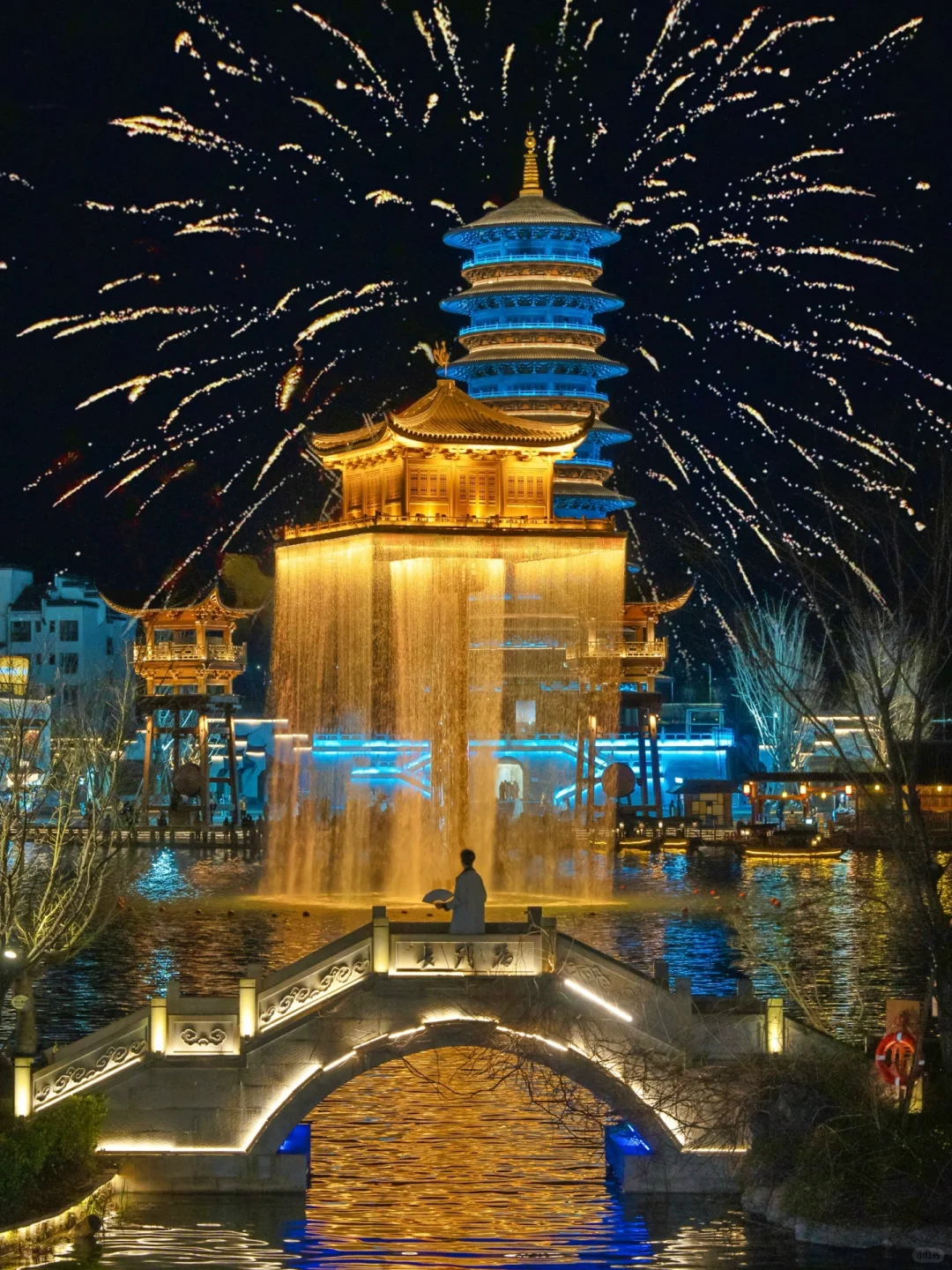 这才live图的意义😭满船清梦压星河