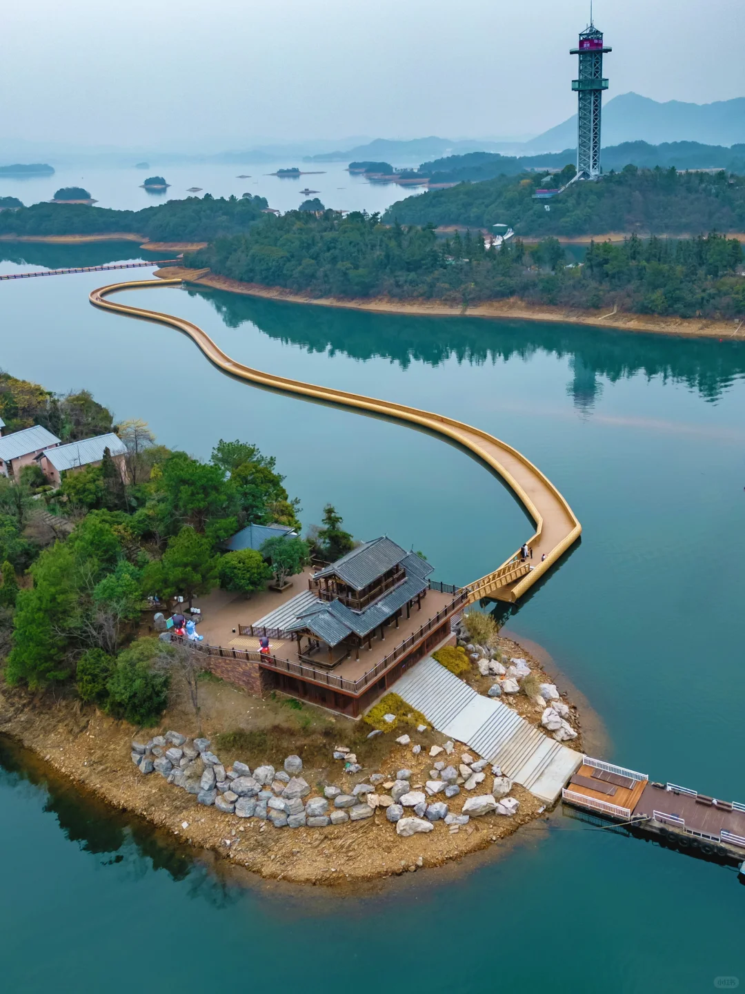 八千岛屿包围一棵树🌲江西被低估的宝藏景点