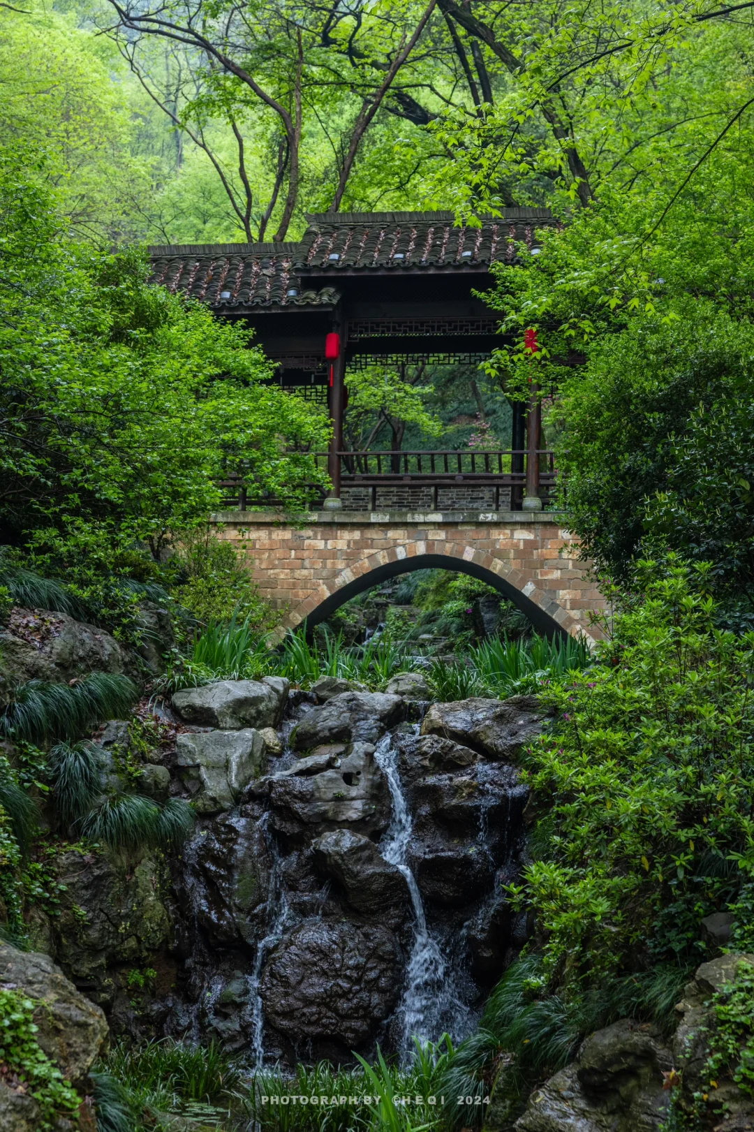 比起杭州，我更爱这个还在用铜钱的皖南小镇