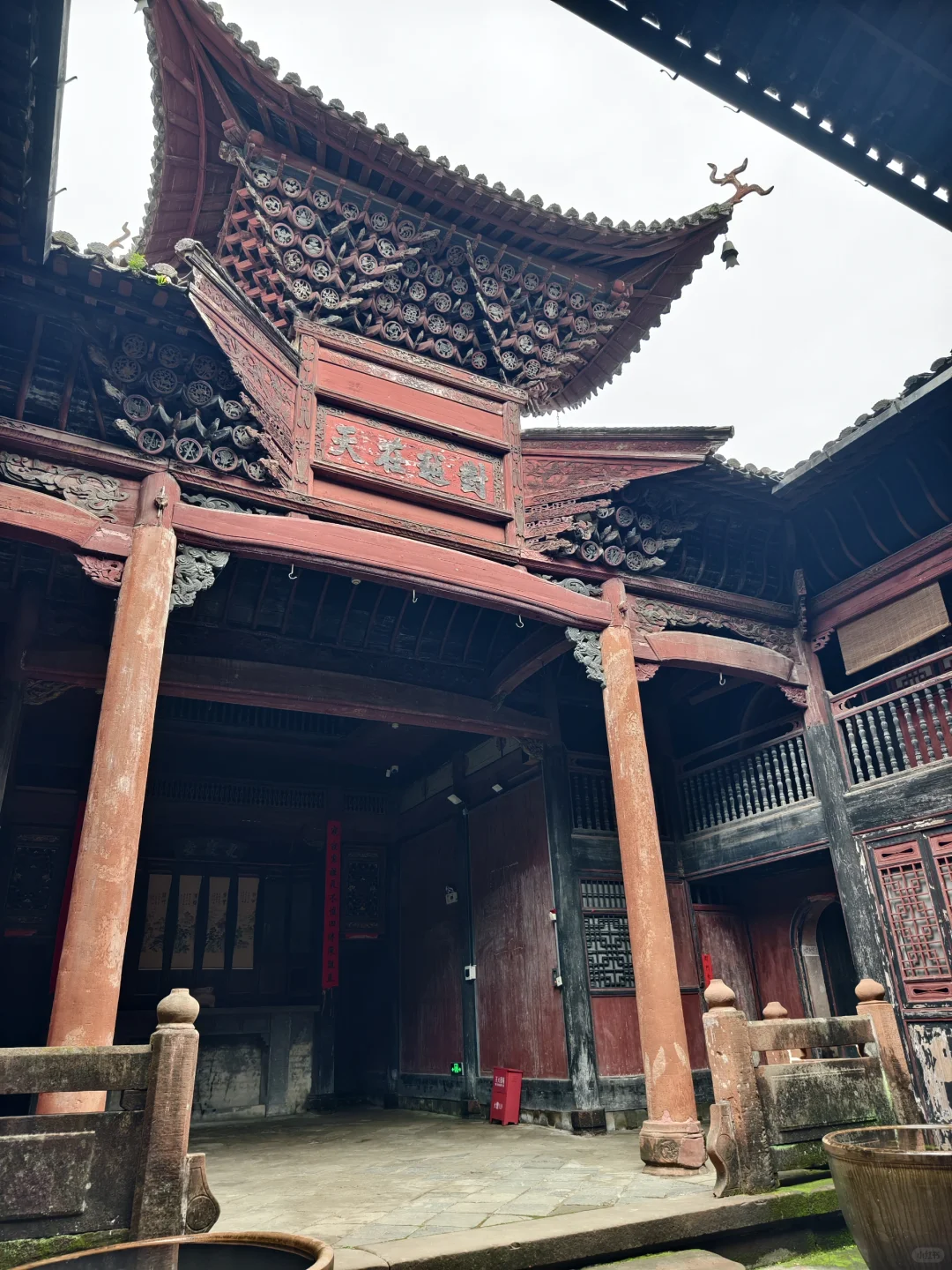 不会只有我傻乎乎的买票进去吧😅😅😅