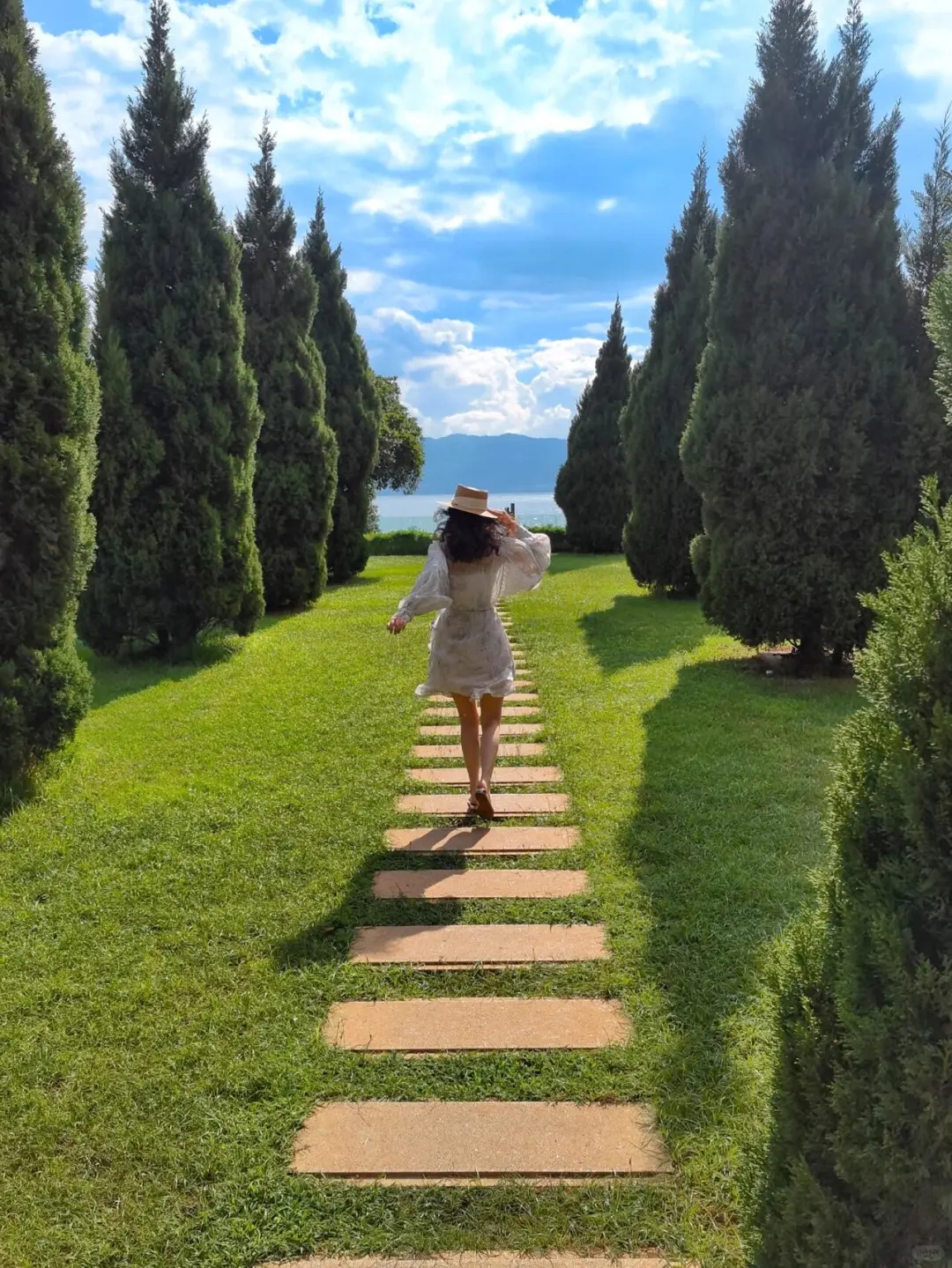 五一反向旅游!我找到了国内唯一的粉红沙滩