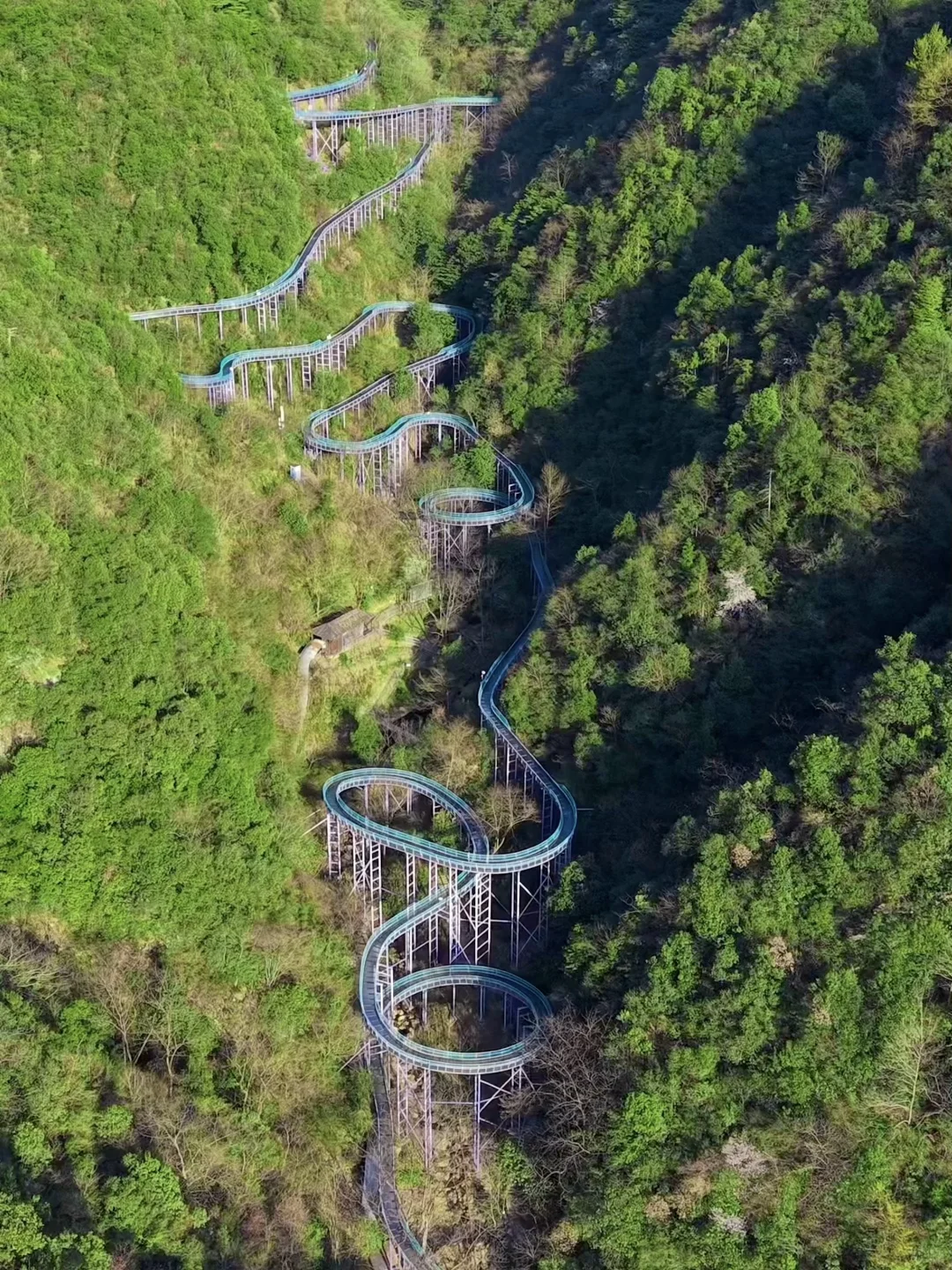 不输迪士尼！迄今为止最爱的山野乐园出现了…