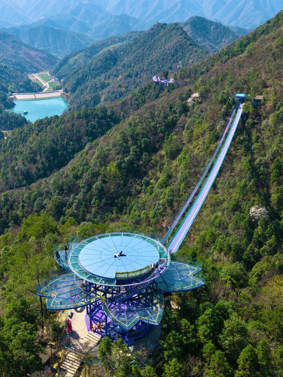 不输迪士尼！迄今为止最爱的山野乐园出现了…