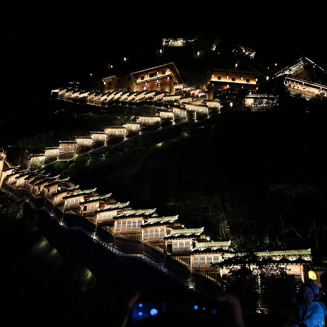 一去一个不吱声