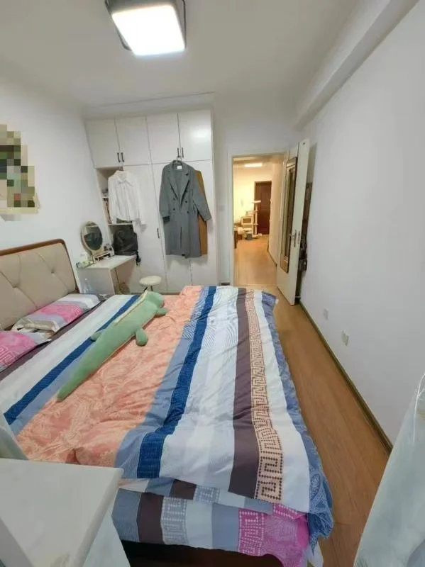 新房第一次出租