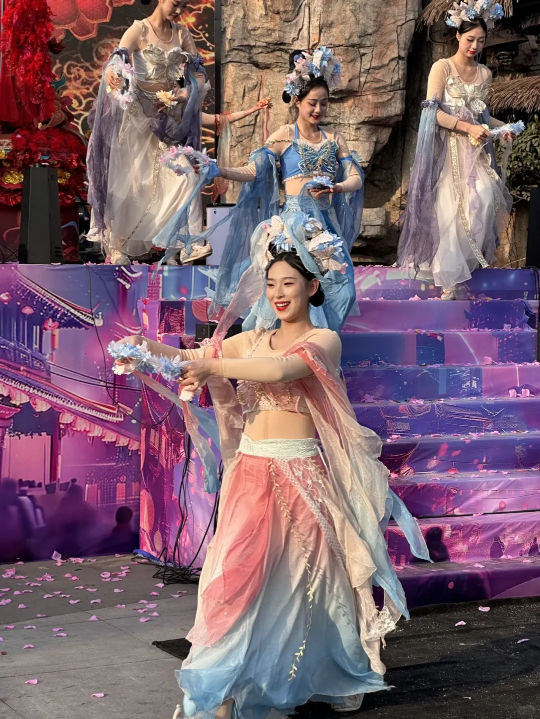 🌈周边游好去处，西安千古情穿越狂欢节