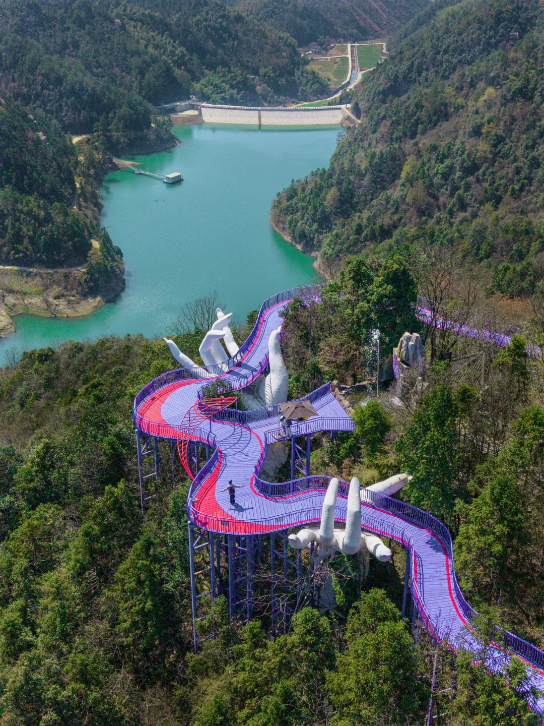 不输迪士尼！迄今为止最爱的山野乐园出现了…