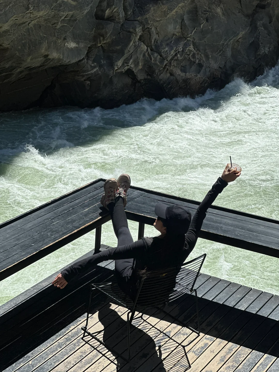 虎跳峡不愧是最美徒步路线之一呀🤩