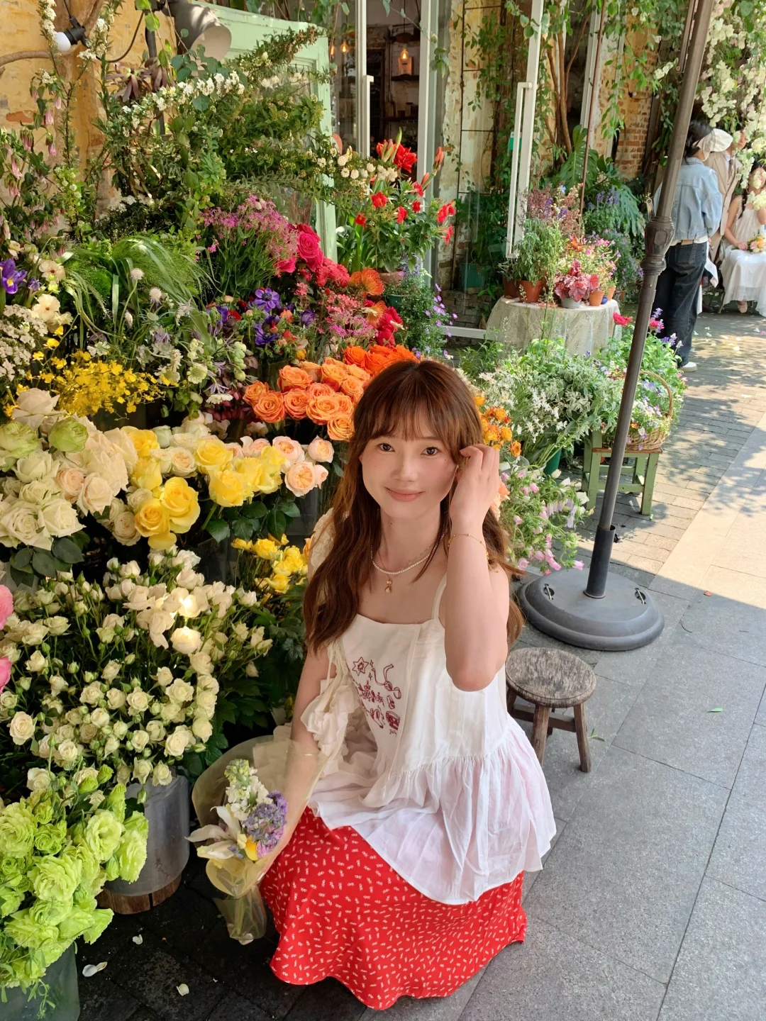 🐈.𓈒𓂂𓈒𓍼💐广州有小猫的花院太浪漫啦！