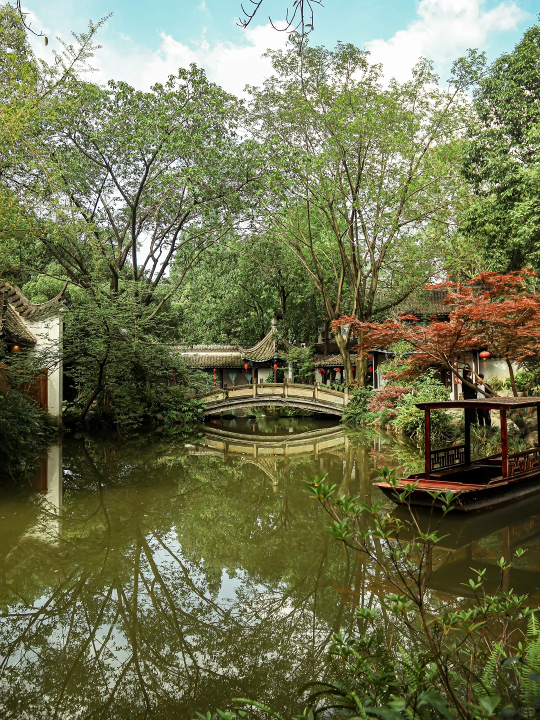 一开始觉得太古里已经很好逛了。。。。。