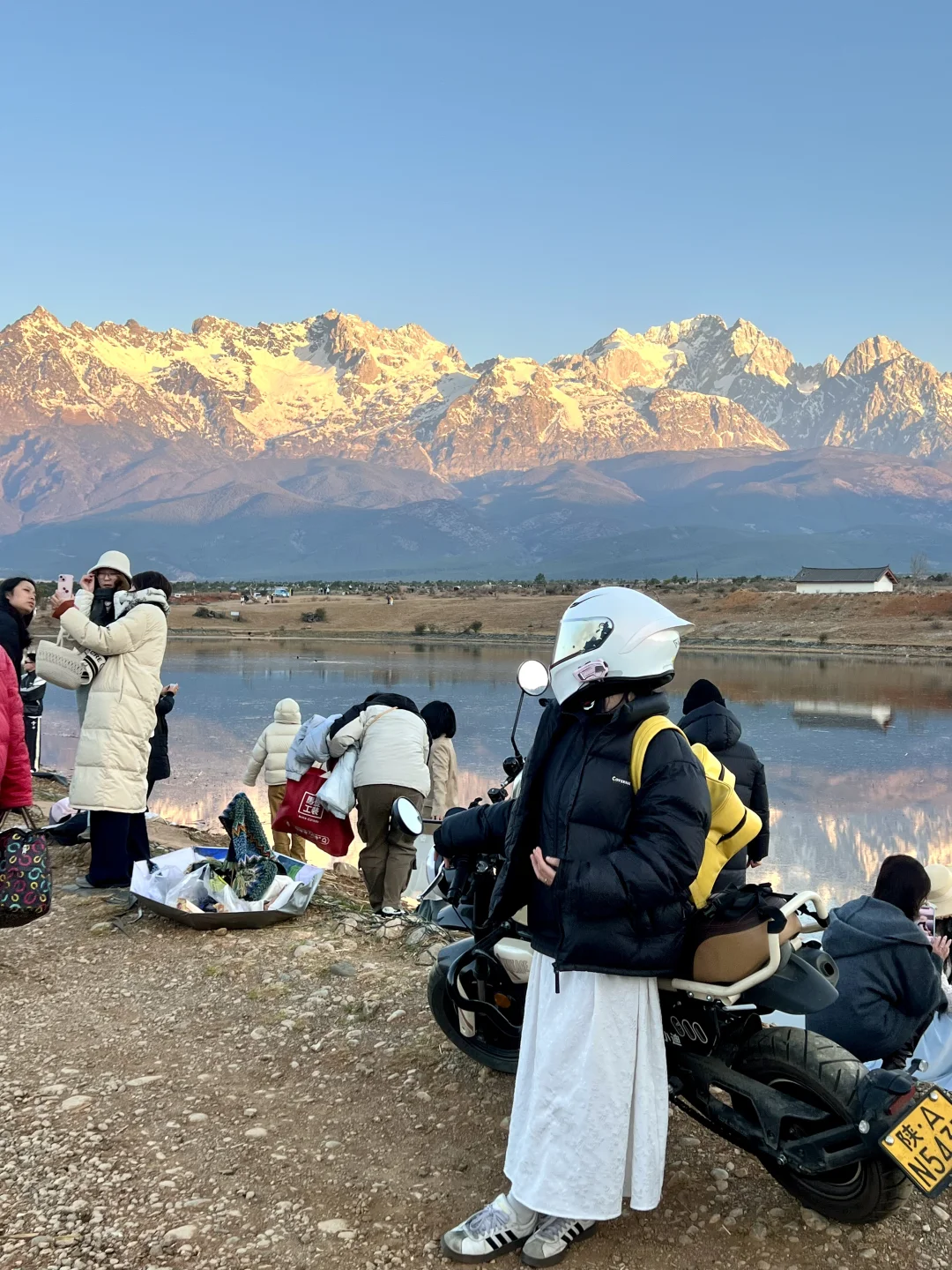 2.28东巴谷日照金山全实况无p