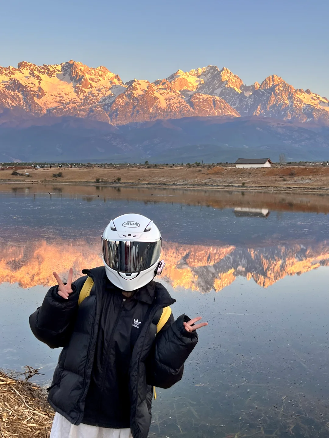 2.28东巴谷日照金山全实况无p