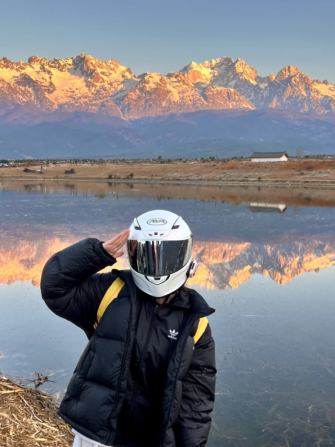 2.28东巴谷日照金山全实况无p