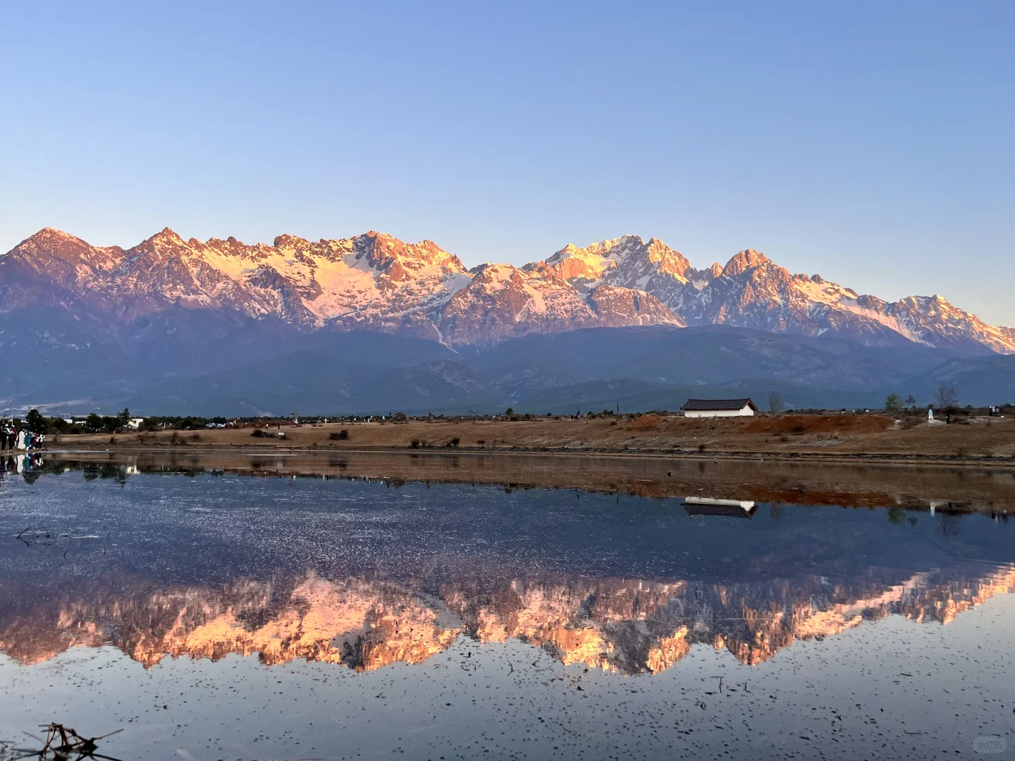 2.28东巴谷日照金山全实况无p