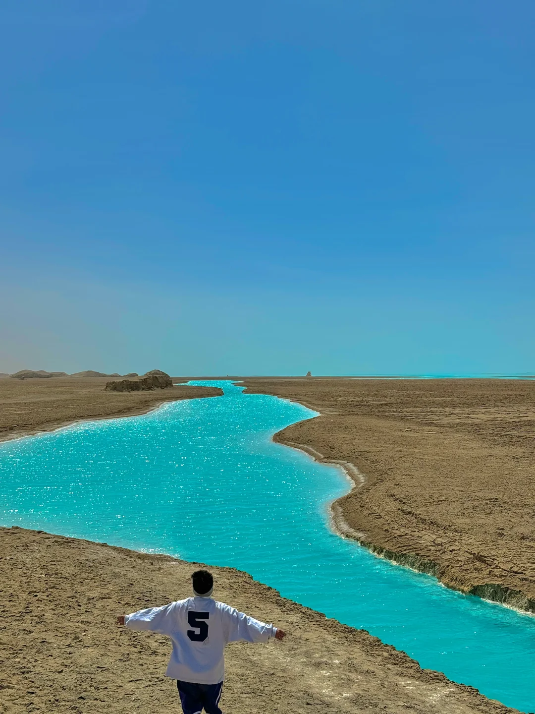 对大西北祛魅不了一点