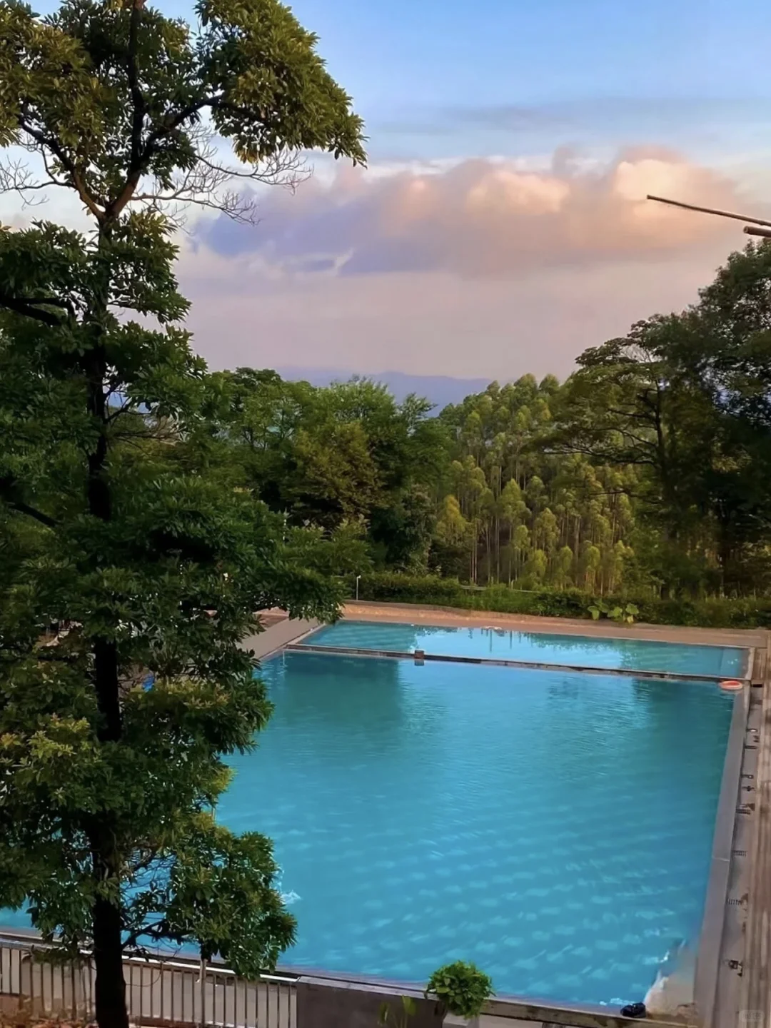 广东小瑞士🇨🇭跟家人来住了三次😭不想走