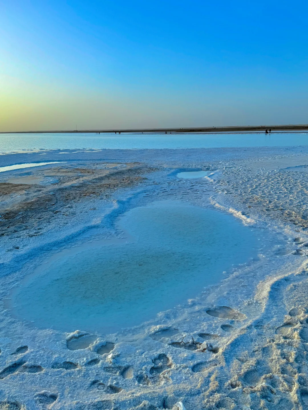 对大西北祛魅不了一点