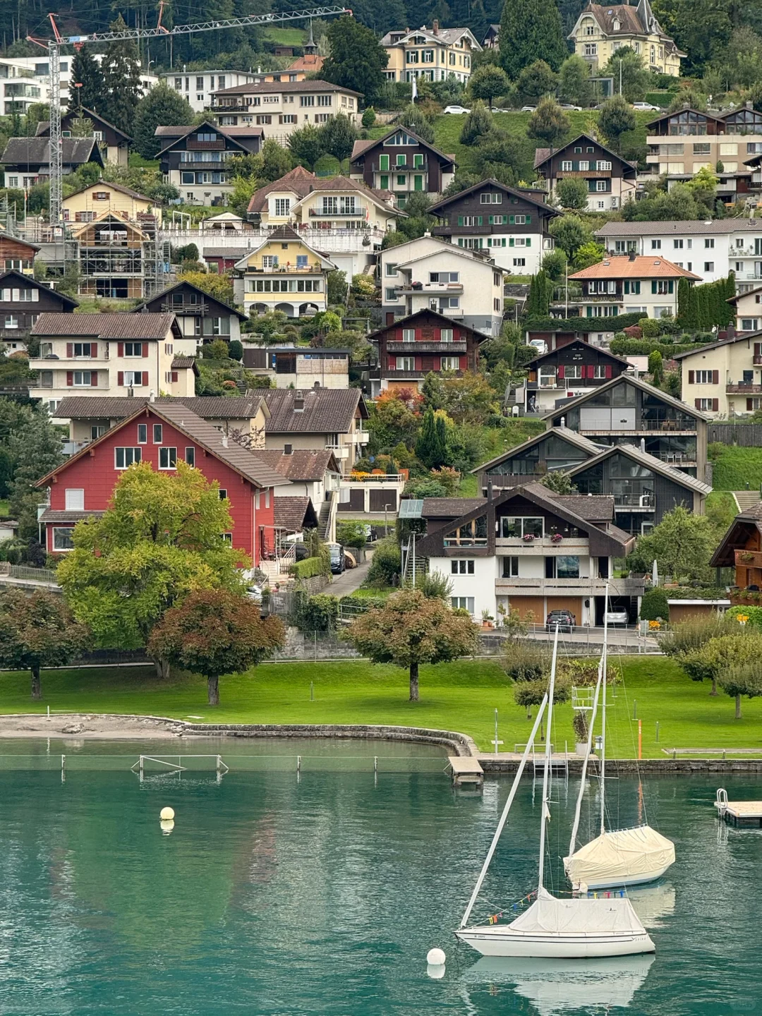 50+ 退休后和女儿出国游 论拍照搭子重要性