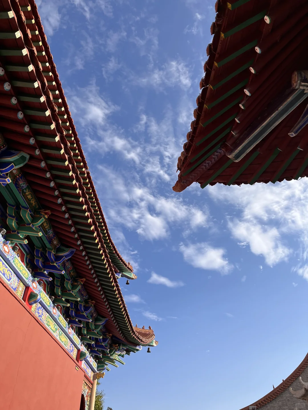 一座寺一座城！