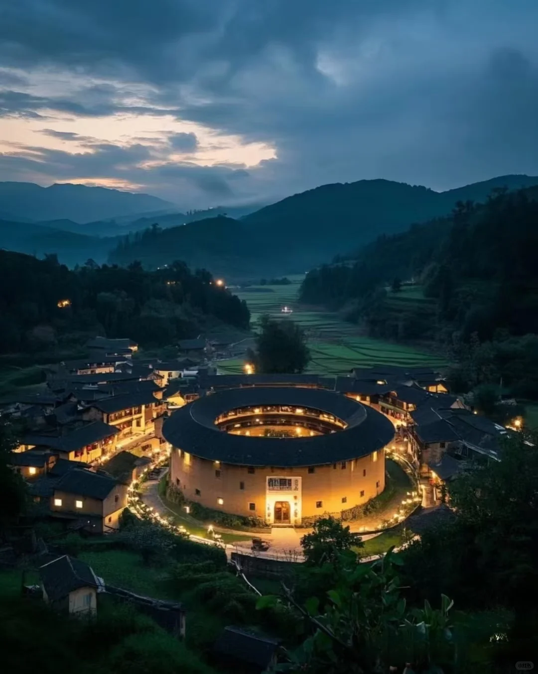 小众城市出游｜当为天地巡游一方的神