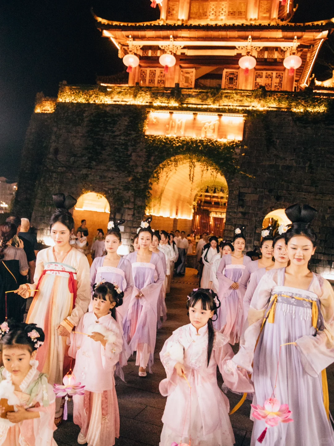 中秋国庆出游｜我走向了陶渊明笔下的桃花源