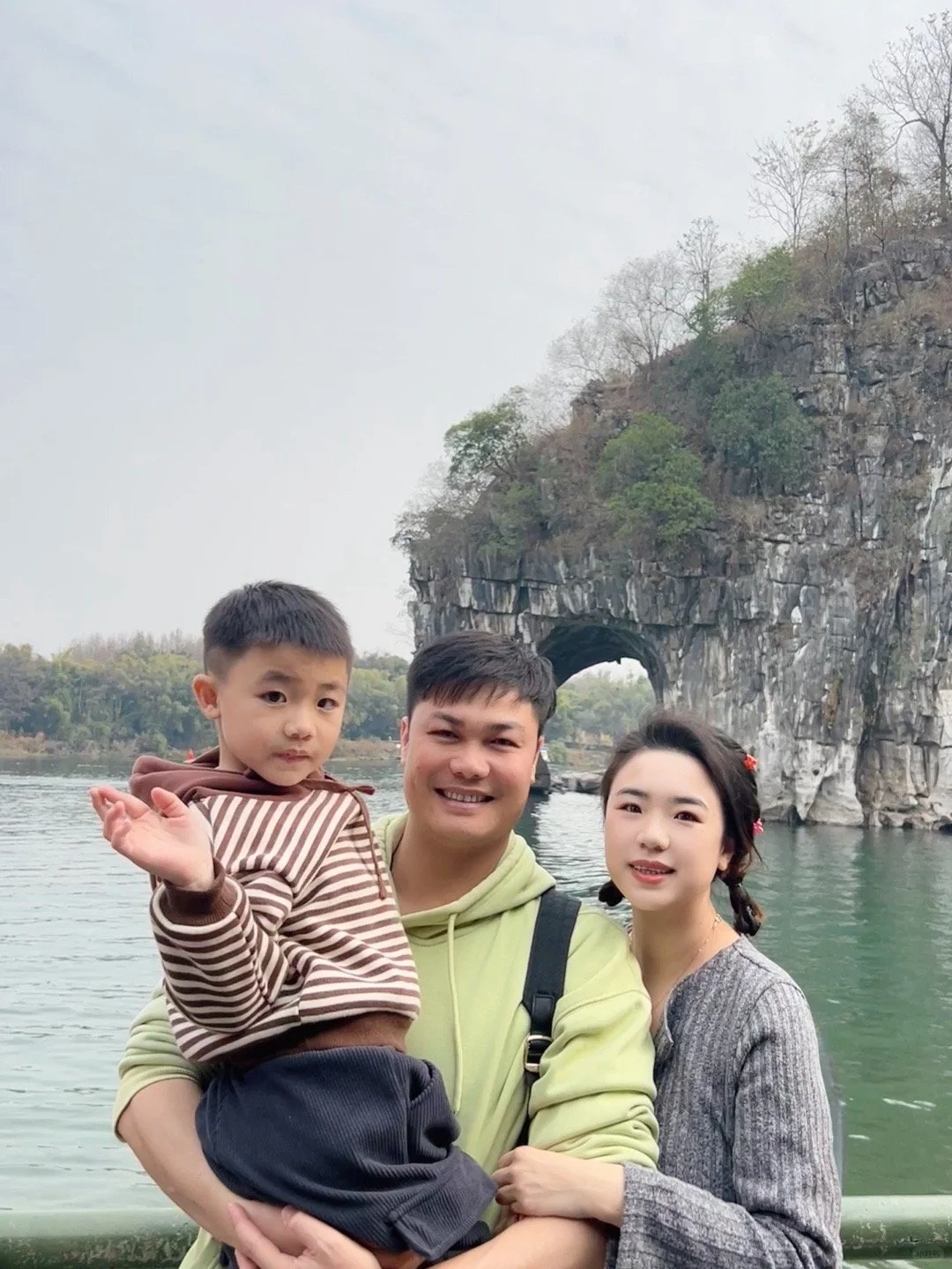 带娃跟当地团去桂林已回😅大家三月三码住