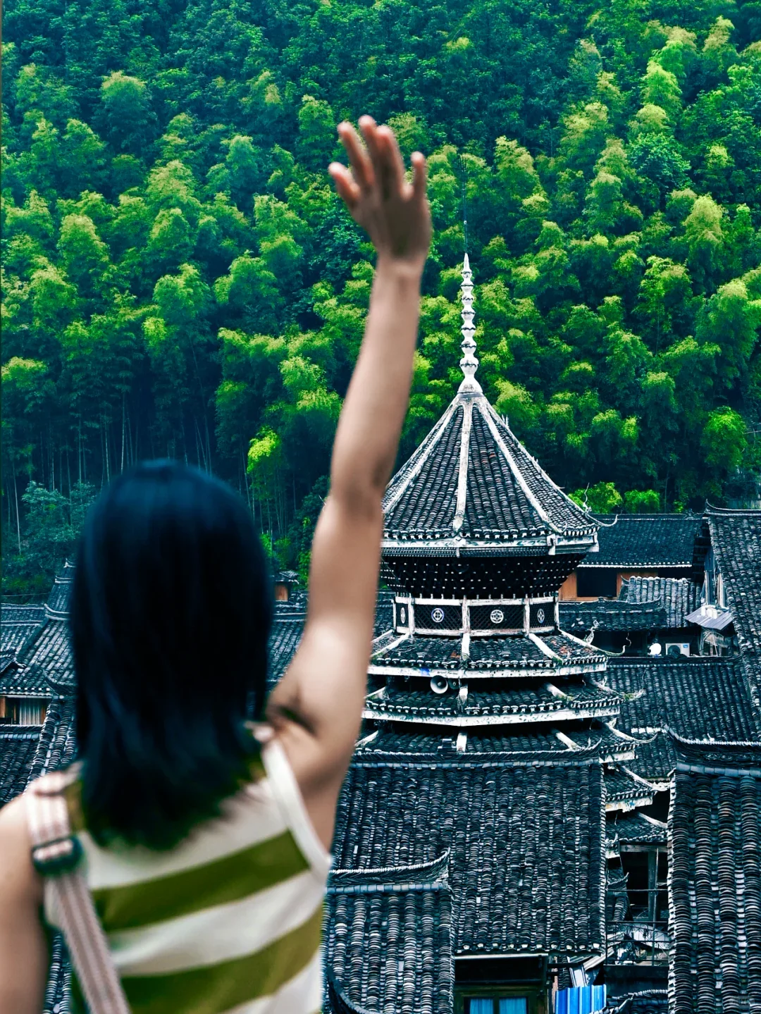 比起千户苗寨，我更爱国家地理推荐的古寨！