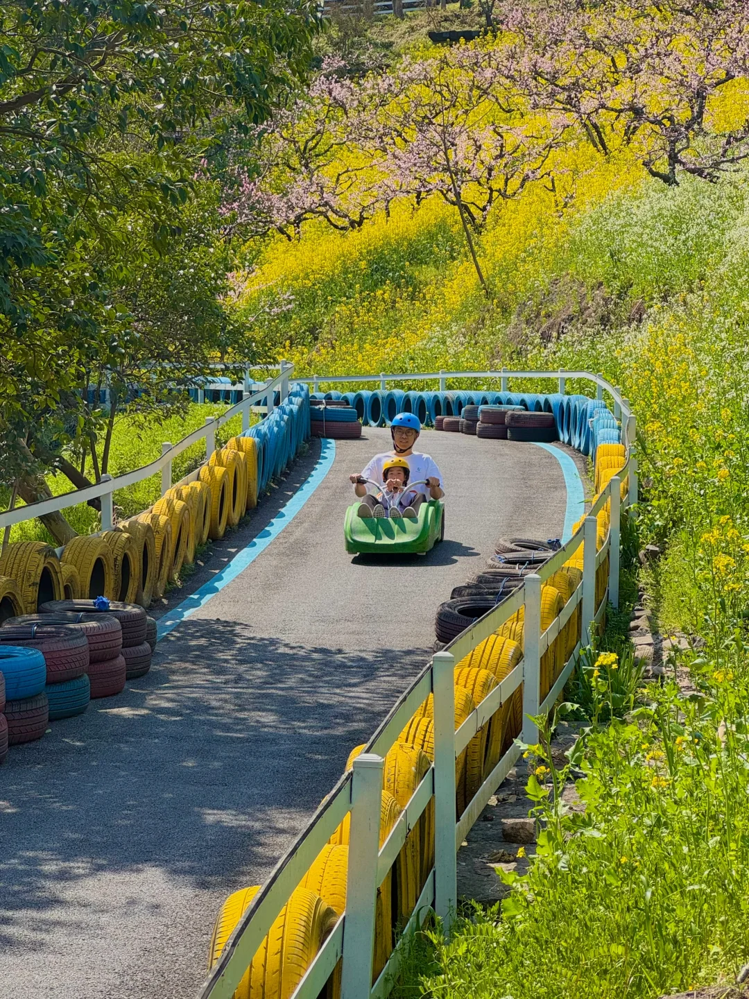 可惜你不来湖州，不知道满坡的花海有多美🌼