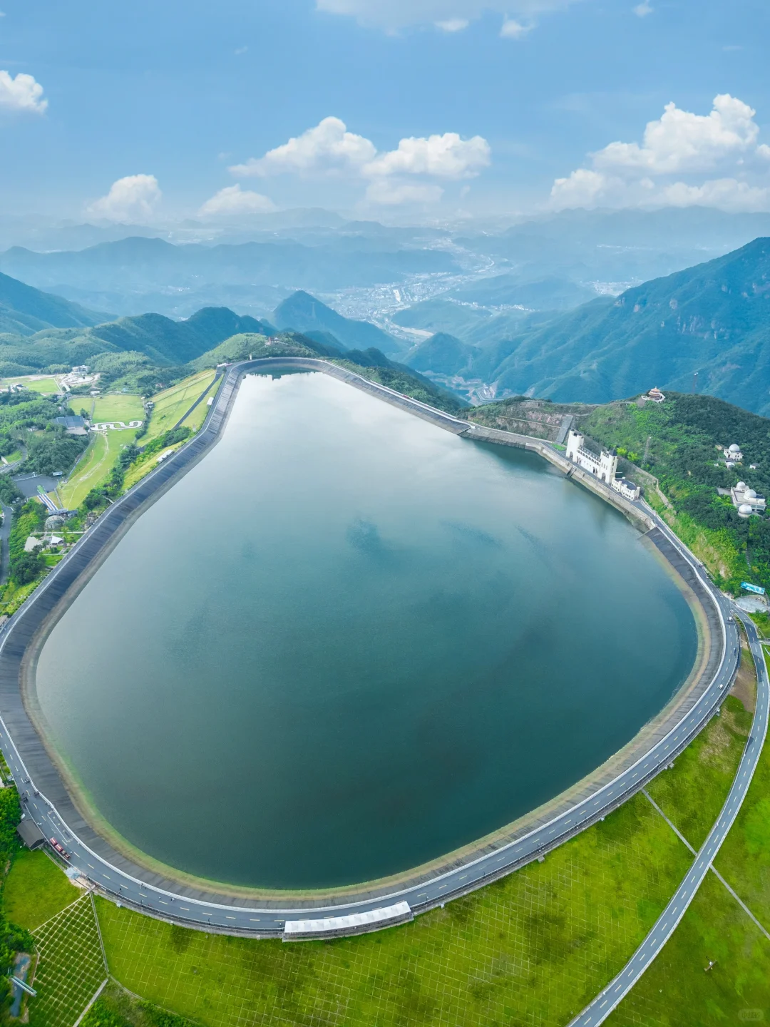 “西湖太拥挤，我选择退隐安吉上春山”🌿