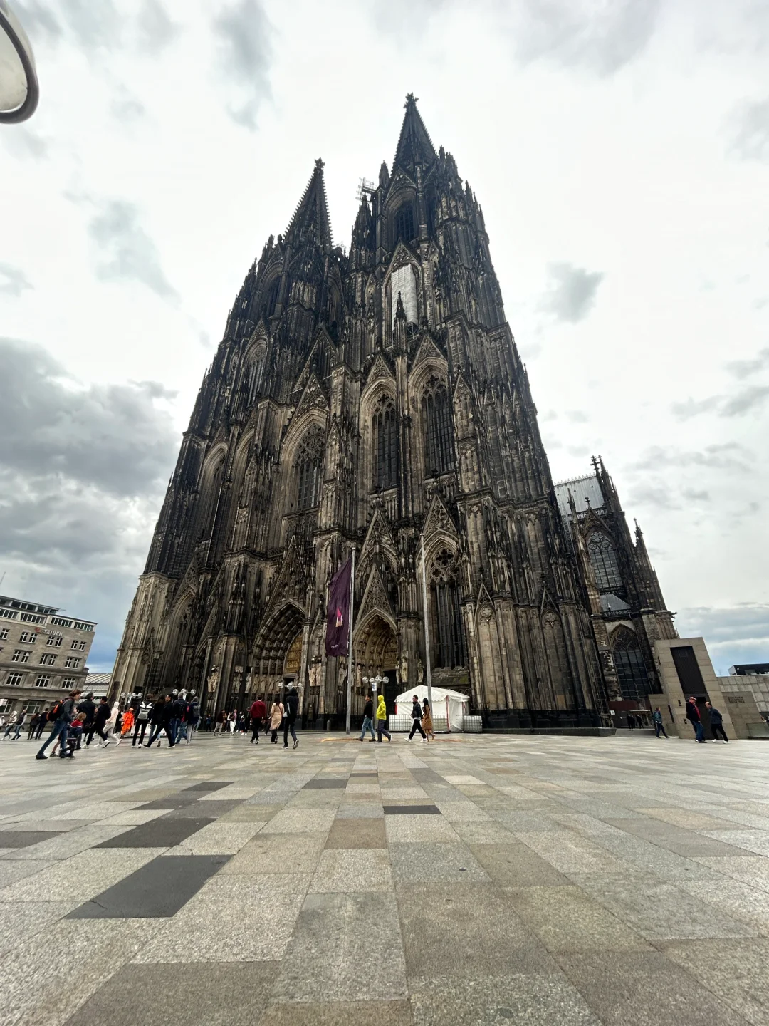 中世纪极致对称美学｜科隆大教堂